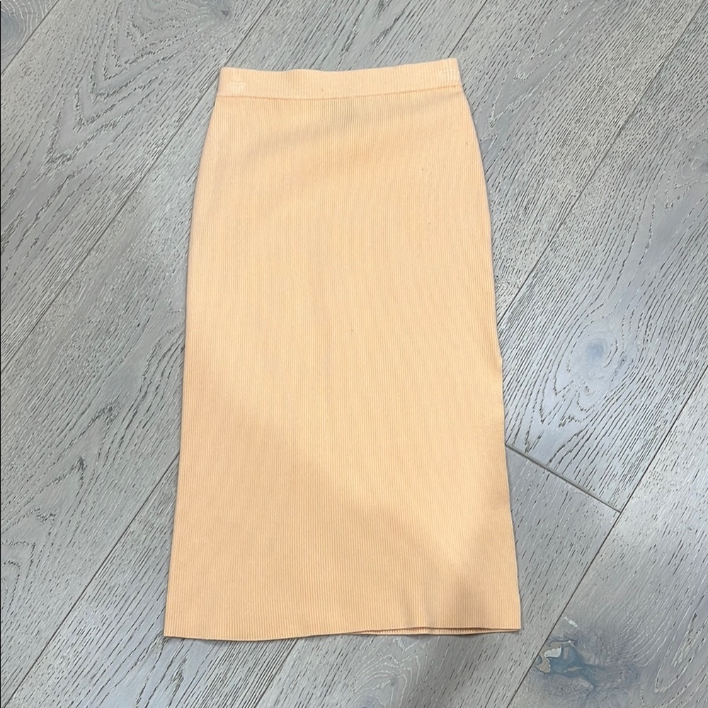 Elegant Tan Pencil Skirt